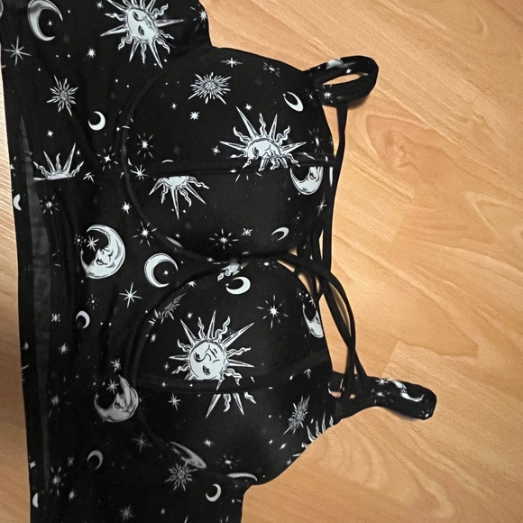 Strappy push up balconette celestial bikini top - Picture 3 of 7